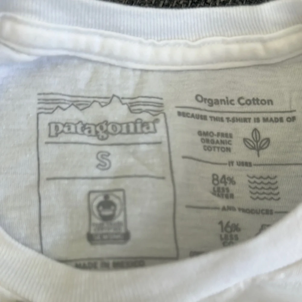 Patagonia White Short Sleeve Crew Neck Tee - Picture 3 of 4